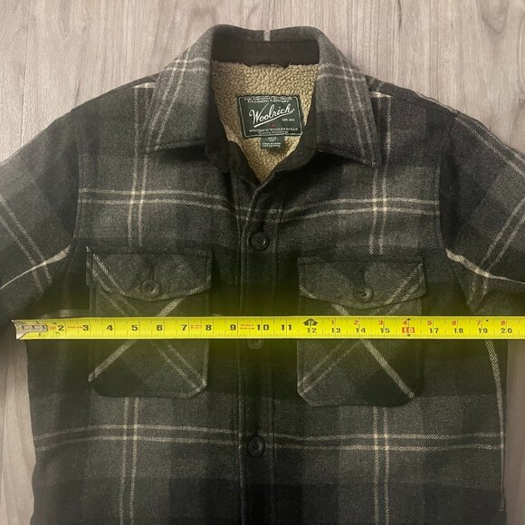 Woolrich Plaid Coat - Picture 2 of 5